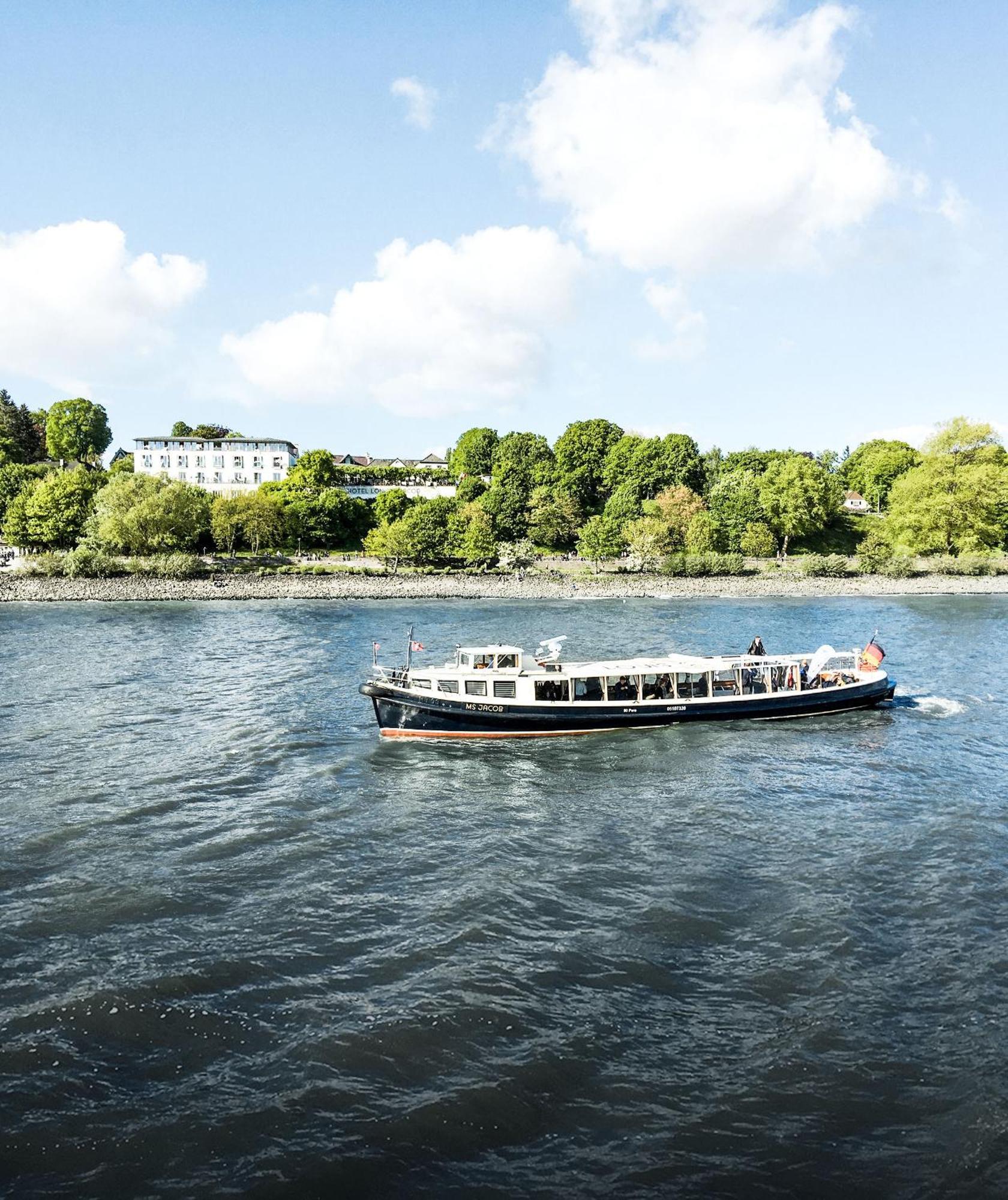 Hotel Louis C. Jacob Hamburg Bagian luar foto The River Dart