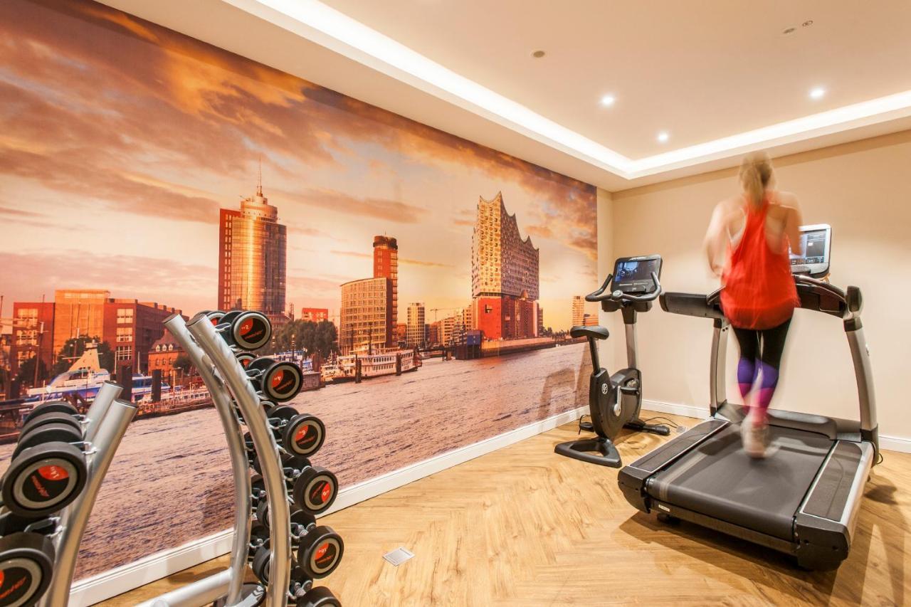 Hotel Louis C. Jacob Hamburg Bagian luar foto The gym at the new Liverpool Marriott